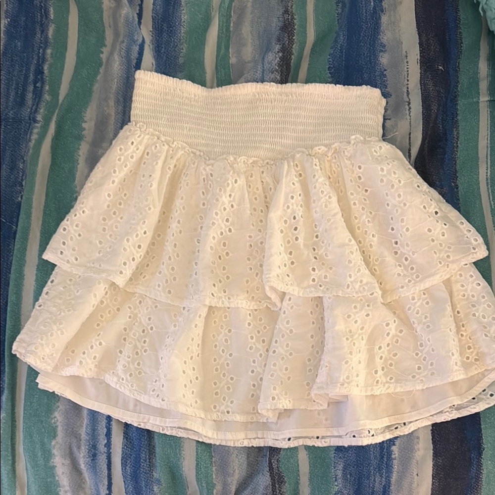 Hollister Elegant White Ruffled Skirt